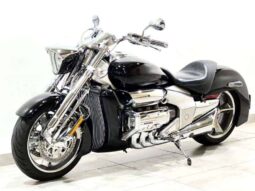 
										2004 Honda Valkyrie Rune 1800 full									