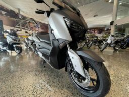 
										2022 Yamaha XMAX 300 (CZD300A) full									