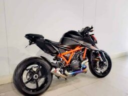 
										2020 KTM 1290 Super Duke R full									